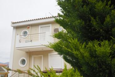 דירות לתיירים Villa Vivian