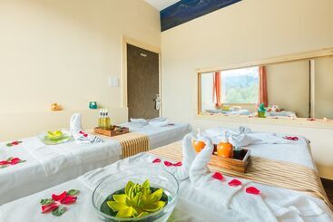 בית מלון כפרי D'polo Club & Spa Resort