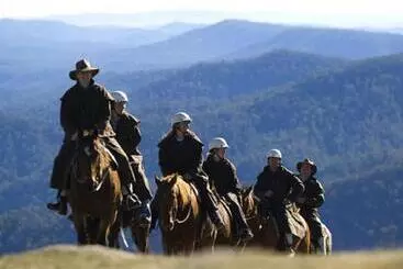 ツーリストアパートメント Stillwater Chalet B   Amazing Lakefront 2br Chalet L Bbq L Gym L Tennis L Indoor Pool