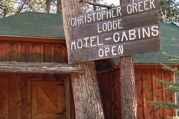 ツーリストアパートメント Christopher Creek Lodge