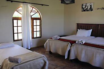 هتل Fiume Lodge Cc, P O Box 20757, Windhoek