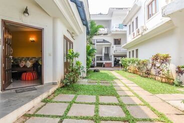 بنسيون Casa Azure