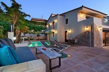 Apartaments turístics Adam & Eve Villas