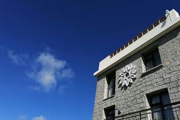 Floral Hotel Sea Say Villa Wenling