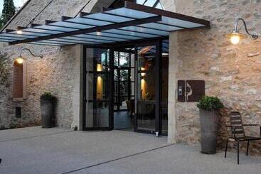 호텔 Les Cabanes Dans Les Bois Logis Hôtel