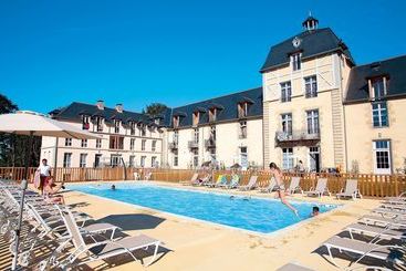 فندق Résidence Prestige Odalys Le Château De Kergonano