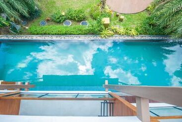 酒店 B2 Riverside Premier Resort