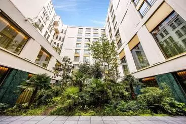 Hotelli NH Collection Antwerp Centre