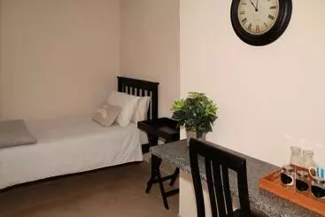 Pensione Big 5 Guest House