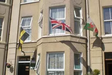 Pensió Llwynygog Guest House