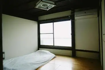 Szálló はたご屋 霧中