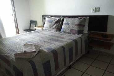 Pensionat Pousada Girassol