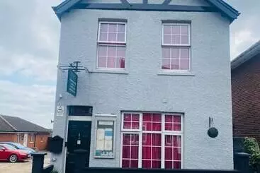 Majatalo The Railway Sleeper Lodge