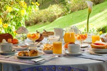 ペンション Pousada Tijupa