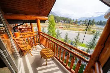 Herberge A Bear And Bison Country Inn
