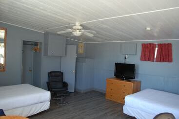 فندق صغير Rodeway Inn