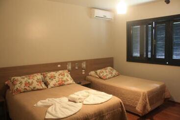 Pansiyon Pousada Dos Pinheirais