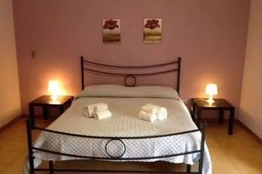 ペンション Villa Eleila Affittacamere