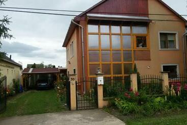 פנסיון Brigitta Vendégház