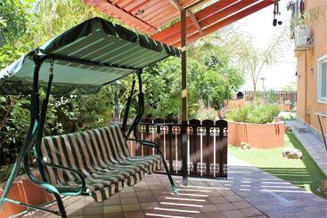 بنسيون Dead Sea Sun Guest House