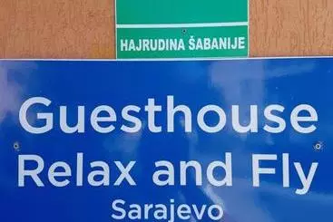 ペンション Guesthouse Relax And Fly Sarajevo