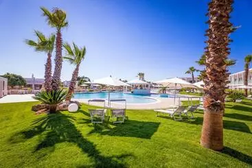 Aparthotel Marelive   Cdshotels