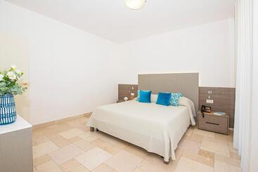 מלון דירות Marelive   Cdshotels