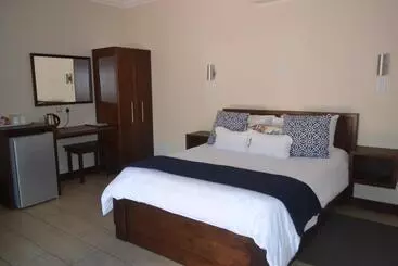 Pensionat Be At Home Guesthouse