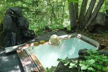 Pensione Raicho Onsen Inn