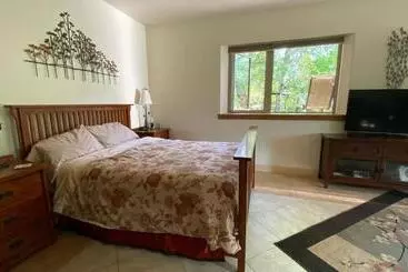 ペンション Eagle Peak Guesthouse