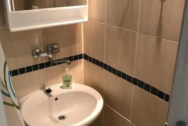 ペンション Apartments Liberty House