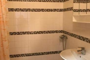 پانسیون Apartments Liberty House