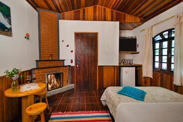 Pensió Pousada Do Rio Maua