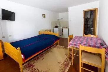 پانسیون Vila Savinka