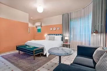 ホテル Trouvail Miami Beach