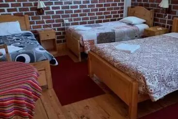 تختخواب و صبحانه Eco Hotel Banderas