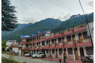 Hotell Ganga Putra Annexe