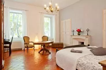 Bed and Breakfast Butterworth Manoir