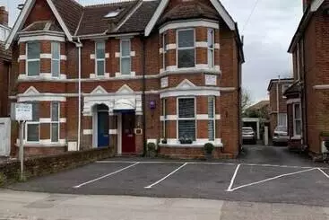 ペンション Rivendell Guest House