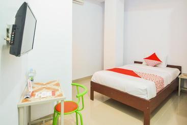 بنسيون Oyo 791 Tanah Tinggi Guest House