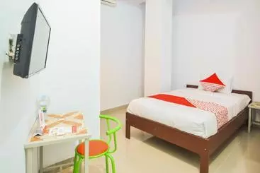 Pensjonat Oyo 791 Tanah Tinggi Guest House