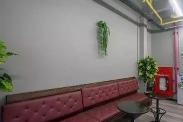 Hotel Oyo 568 Rajawali Residence