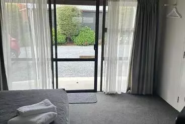 Motel Helensborough Motor Inn