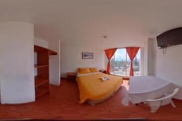 فندق Mónaco De Fusa