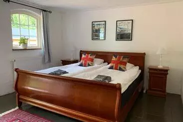Husargårdens Bed & Breakfast