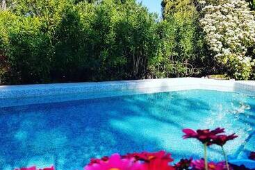 ベッドアンドブレックファースト A L'orée Du Pin