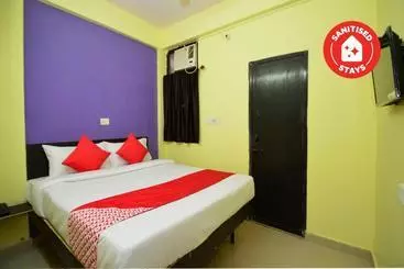 Oyo 28295 Hotel Reyansh Galaxy
