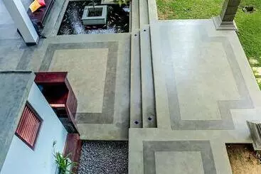 هتل Kalapuwa Resort