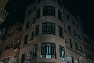 هتل آپارتمان Alicante Center Apart