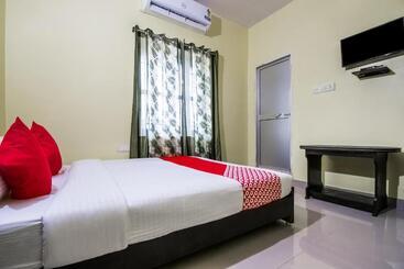 Oyo 26664 Hotel Kumar Inn